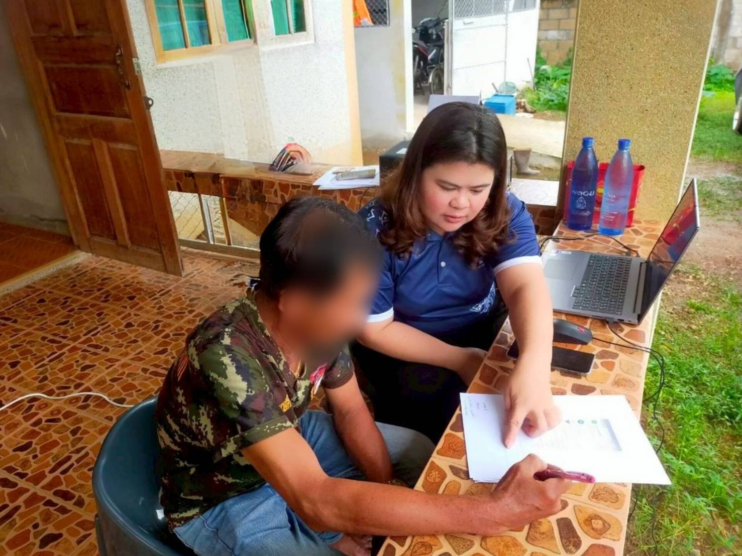 ติดตามการบริหารจัดการหนี้ลูกหนี้กองทุนพัฒนาบทบาทสตรี อำเภอแม่ทะ